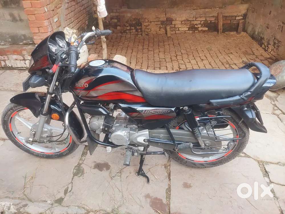 HF deluxe  bike new condition  h koi problem  ni h all okey h