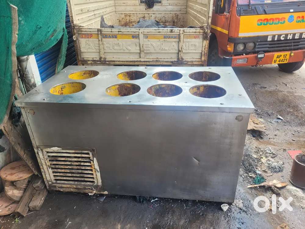 Yet container juice box good condition working