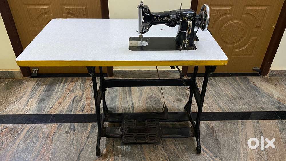 Embroidery Sewing Machine