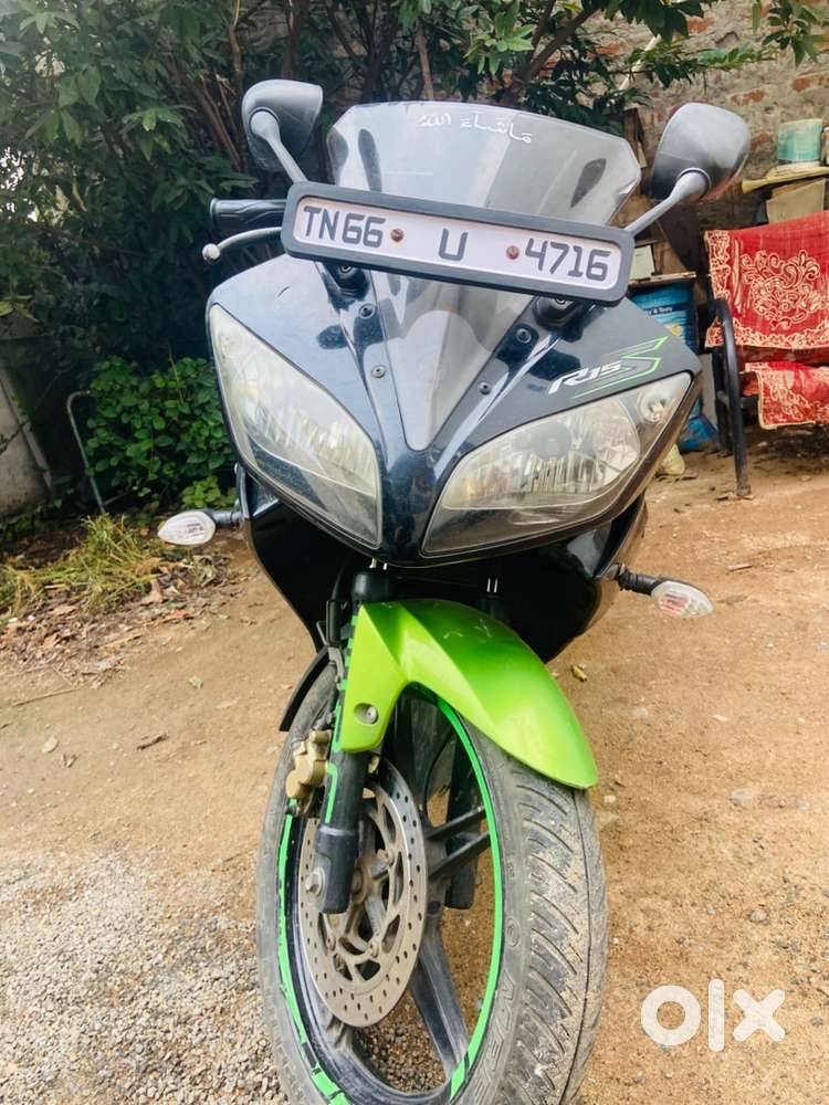 Yamaha R15