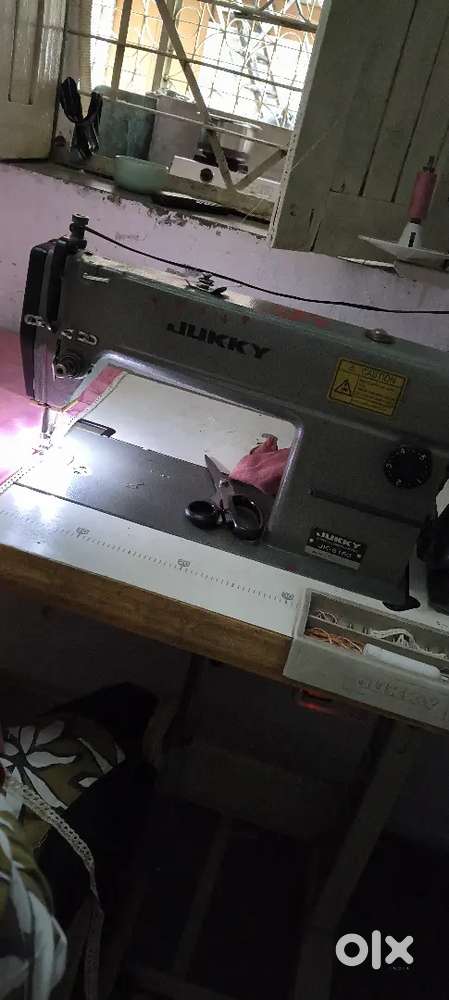 Oil silai machine Jukky