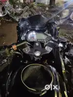 Bajaj Pulsar 220F 2018