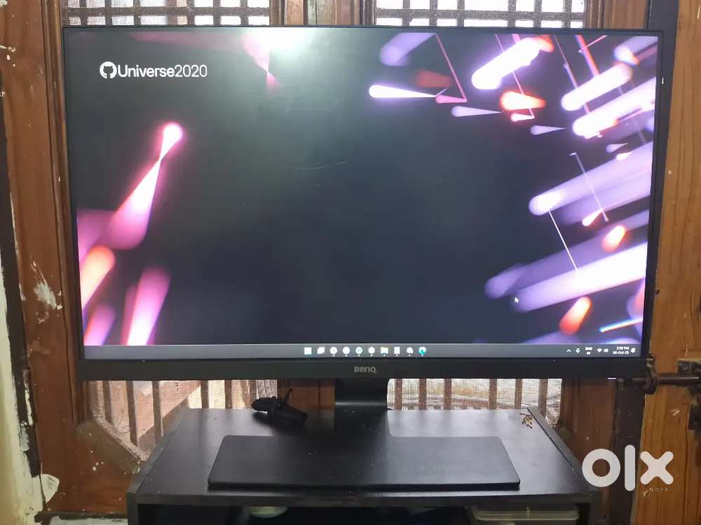 Monitor 27 Inch Benq