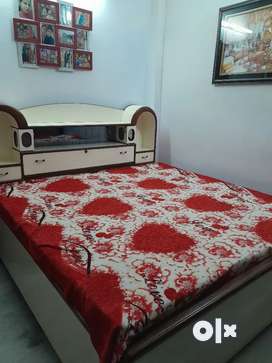Good condition bed for Sagwan wood