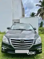 Innova 2015 V 1st owner