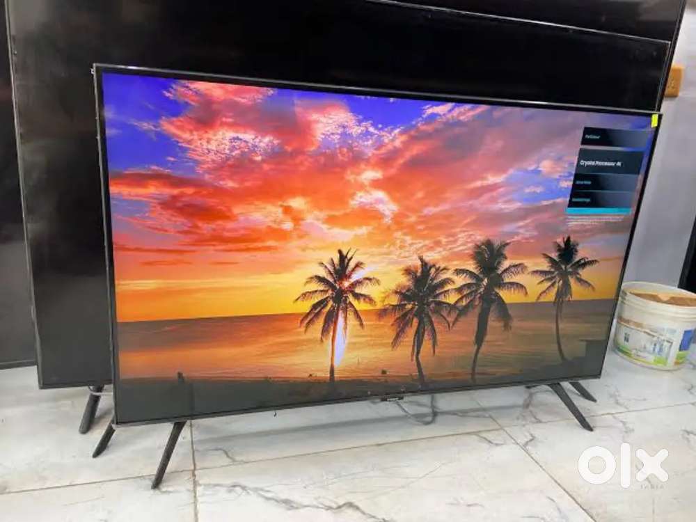 Smart 4k Q-LED TV for sale of Samsung brand