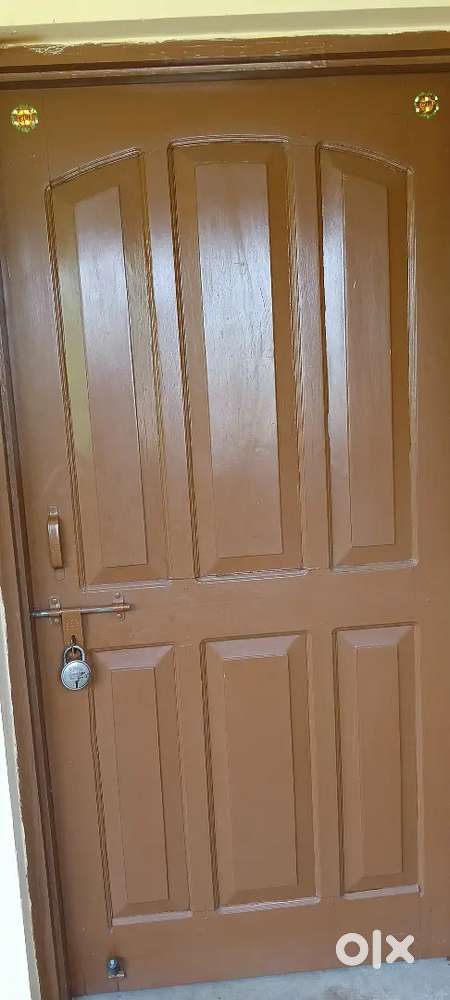 INDEPENDENT ROOM AVAILABLE 2500/3000/3500/-