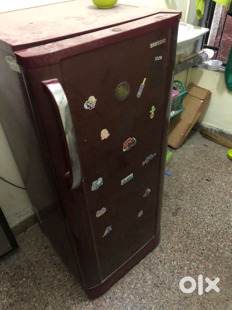 Samsung Fridge 230Ltr.
