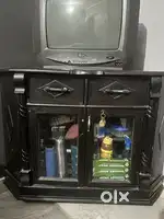Selling TV