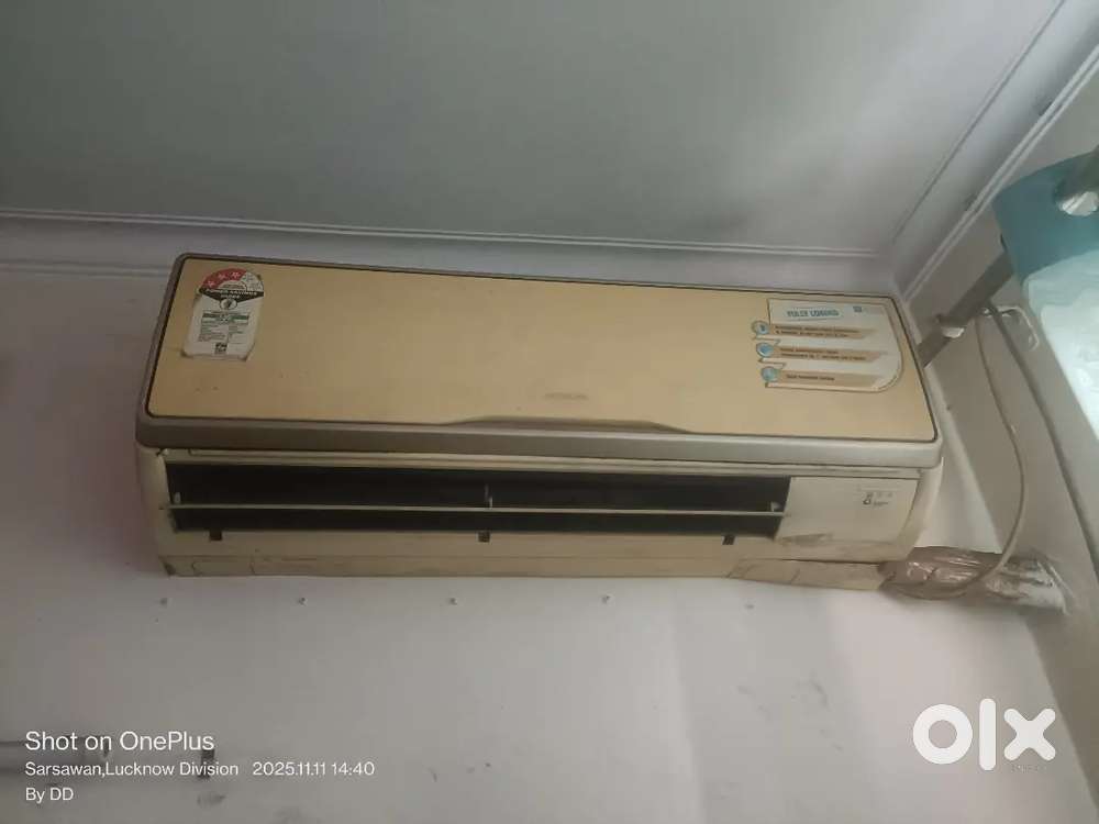 Hitachi 1.5 Split AC