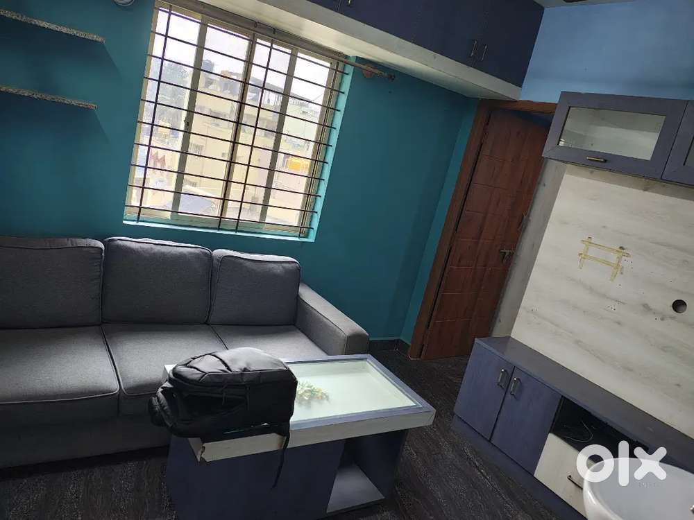 2 Bhk Furnished Flat available for rent including water