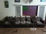 5 seater big sofa with pillows