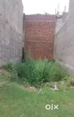 100 gaj Plot for Rent in residential area  9 ft road in front