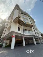 Hotel supervisor and receptionist