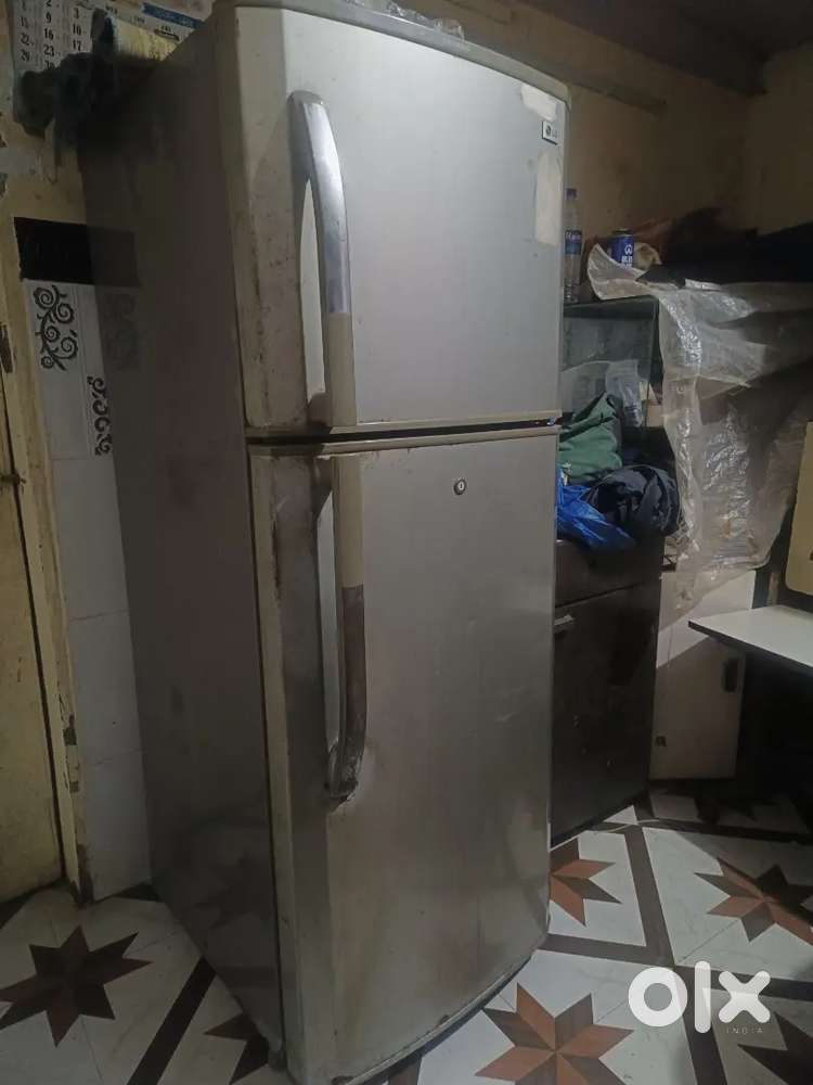 Double door fridge