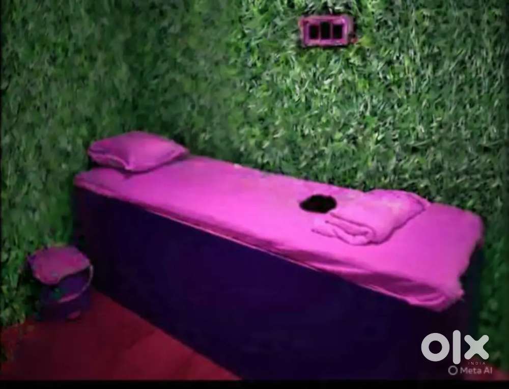 Spa therapist only girl