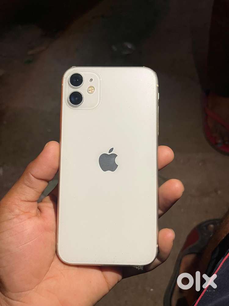 iPhone 11 White colour