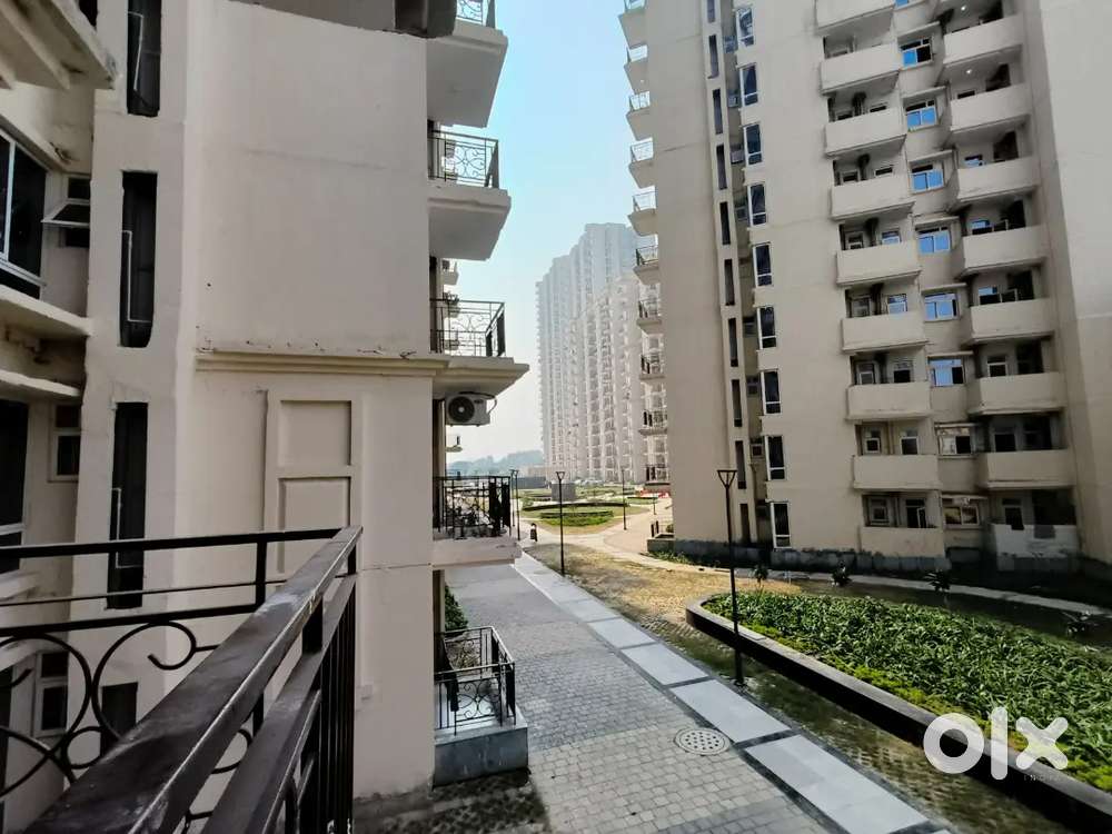 2BHK Semi Furnished सोसाइटी फ्लैट For Rent- 22200 (All Included)