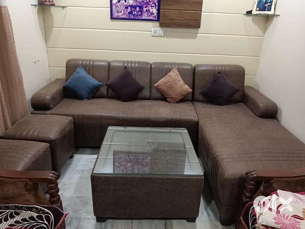 Sofa sale 7 seater Brand new condition only 4 month old