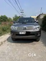 Toyota Fortuner 3.0 4x4 Manual, 2009, Diesel