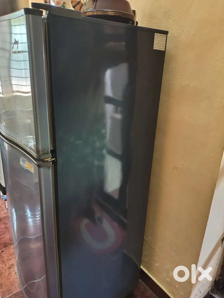 GODREJ REFRIGERATOR