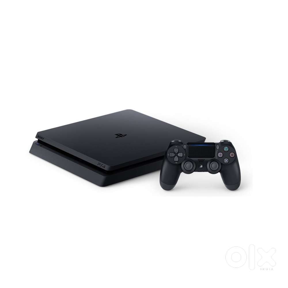PS 4 slim 3-4 years old