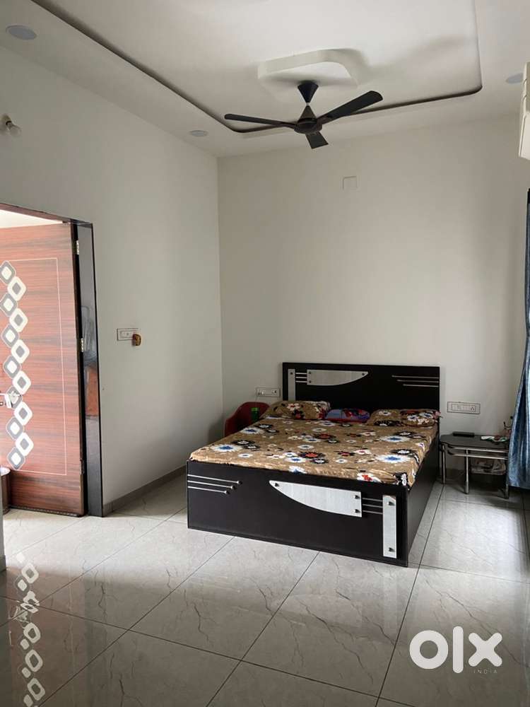 Student or Working only - for GIRLS