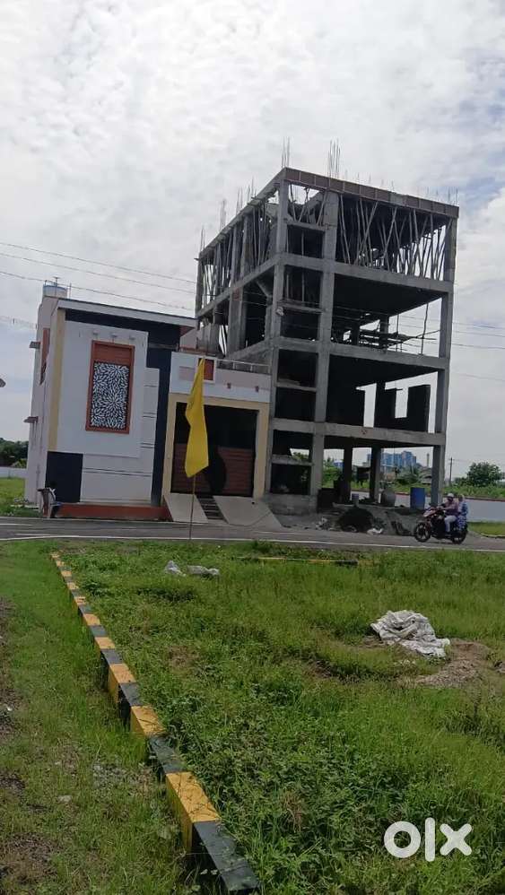 Plots for sale Sriperumbudur to Thiruvallur on Road