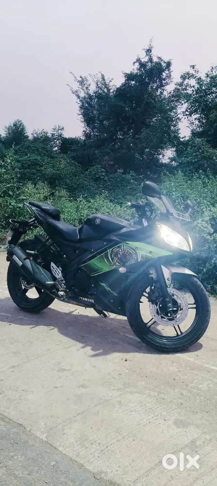 Yamaha R15 Version 2.0 Mint Condition First Owner.