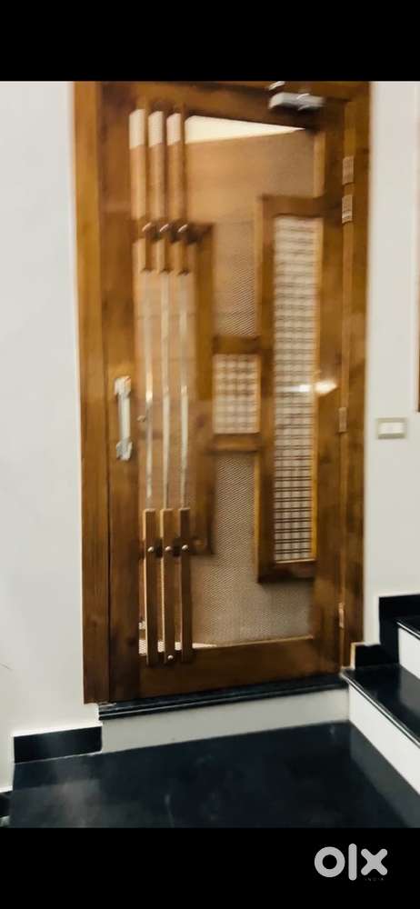 A HALL , TWO ROOMS , TWO BATHROOMS A KITCHEN SUITABLE FOR