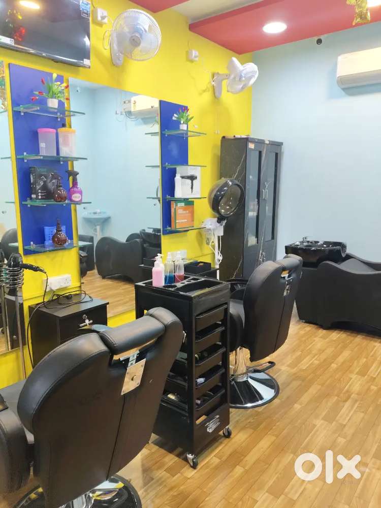 Gents Beautician & Hair Stylist wanted