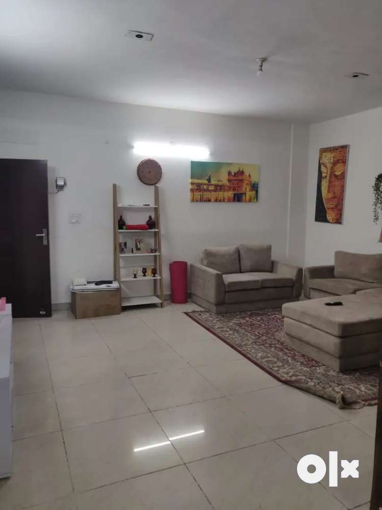 3bhk Unfurnished flat for rent