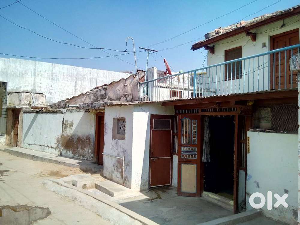 3 plot VILLAGE HOUSE IN JAGANA PALANPUR