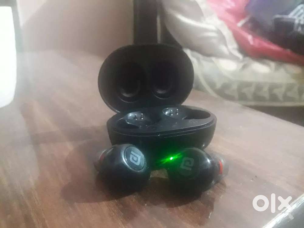 Air buds black colour with cheap price