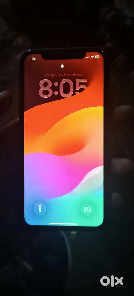 I phone 11 (64 GB)