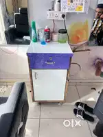 Counter and chair (Saloon)