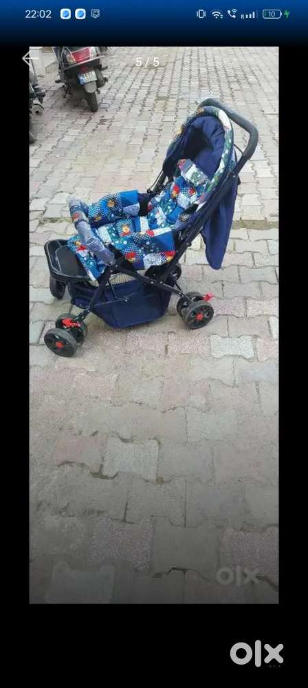 Premium Baby Stroller – Bilkul New Jaisa, Fully Safe & Comfortable!