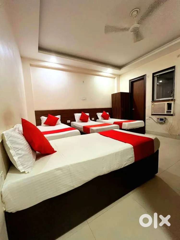 PG Near Cognizant, Fidelity, Aon, Infosys, Colt, Vipul, Jet Airways