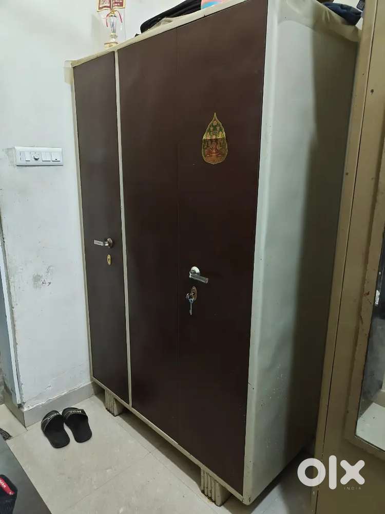 Tripal door