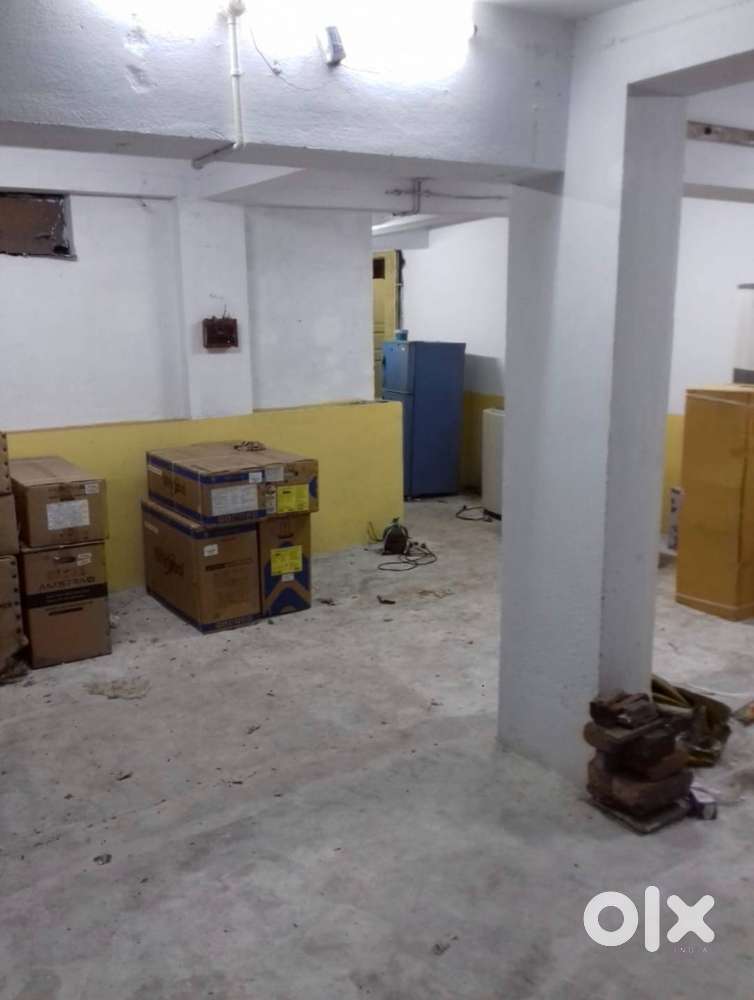 Commercial Godown For Sale At Beleghata CIT More