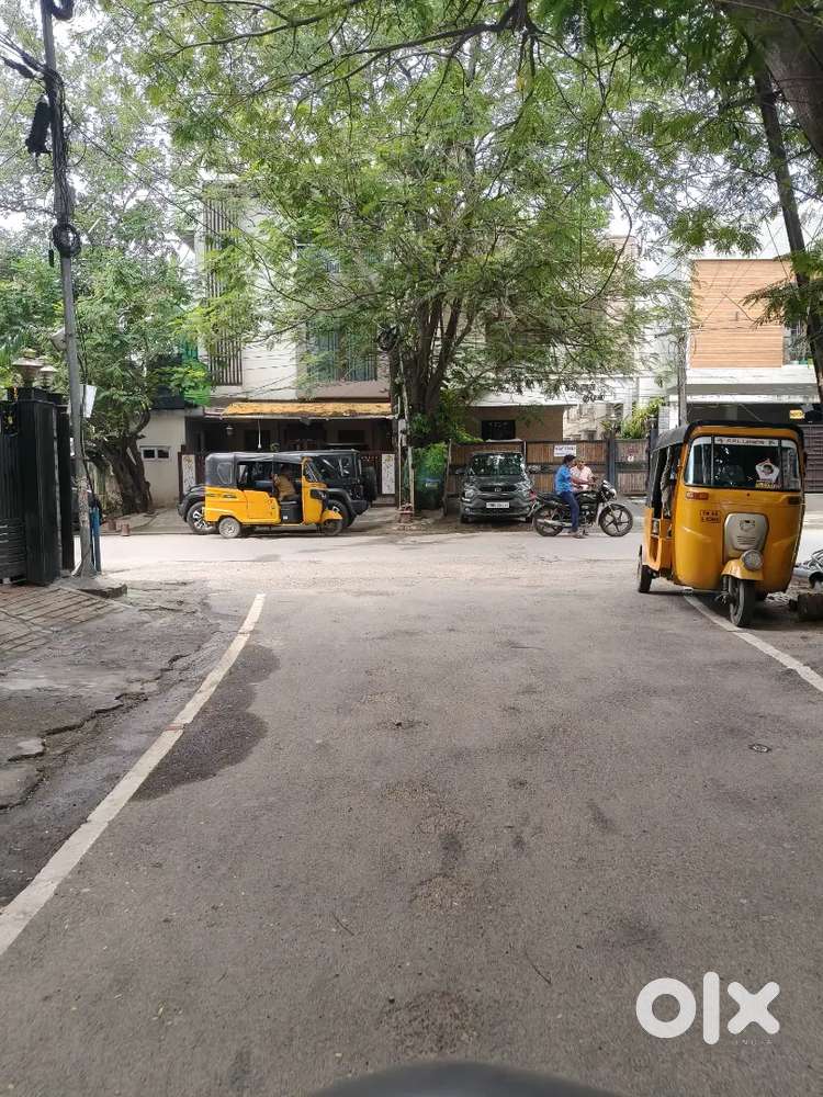 1300 SQFT APPROVED PLOT FOR SALE VELACHERY NEAR MADIPAKKAM PONNIYAMMAN