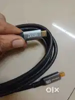 UPORT Type-C to Type C cable.