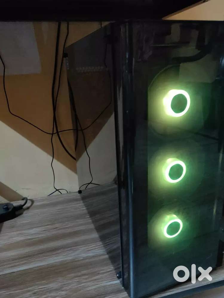 Gaming PC Computer with gtx1650 and amd cpu