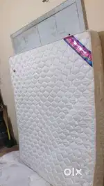 Springwel queen size mattress