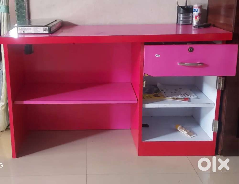 Study table