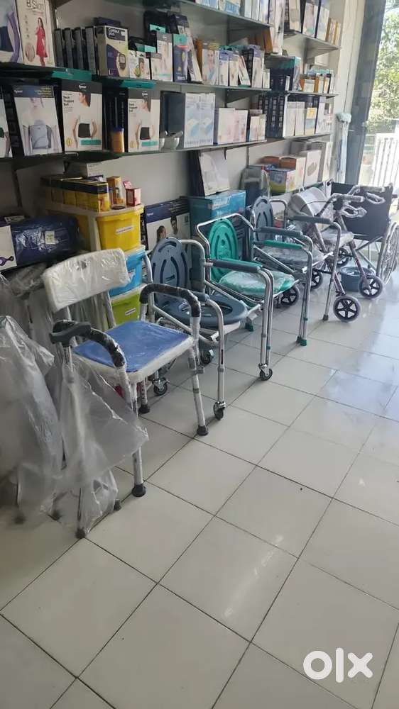 Show room in charge and house keeping