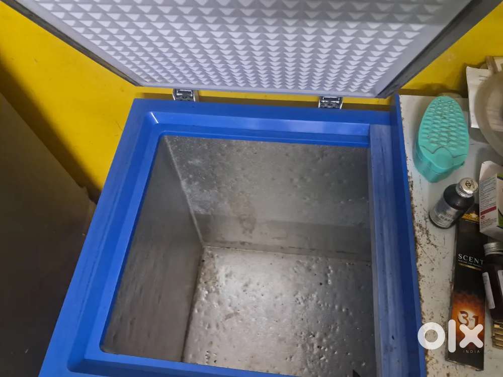 Blue star friesar dablu door.   290 let