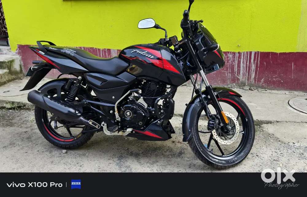 BAJAJ PULSAR 125 BS6 SHOWROOM CONDITION SALE