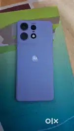 MOTO EGDE 50 PRO in new condition ( under warranty)