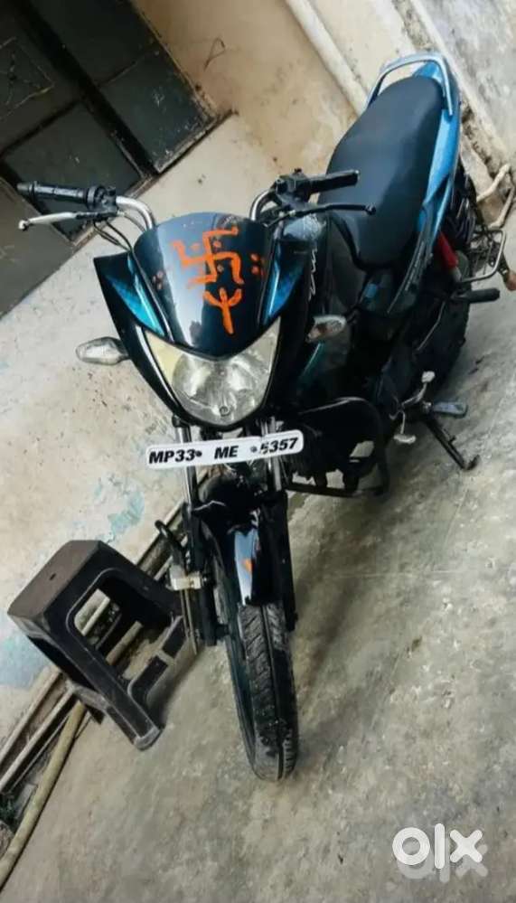 Good condition argent sell 125cc bike